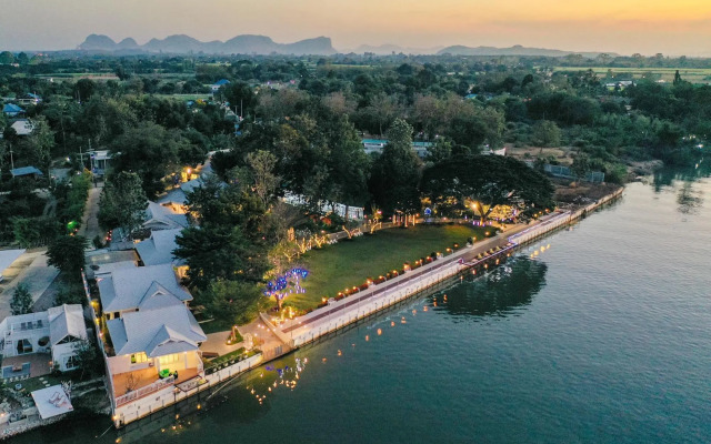 Tubtim Siam River Kwai Resort