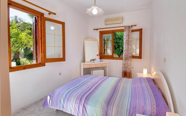 Olympia Paxos Apartment