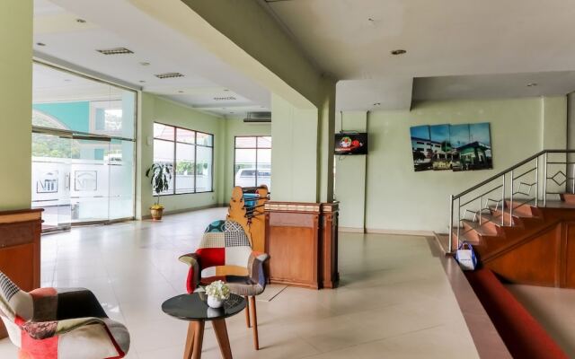 NIDA Rooms Tampan Universitas Riau HR Subrantas Panam at Hotel Sabrina