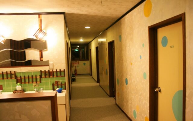E-Joy Hostel