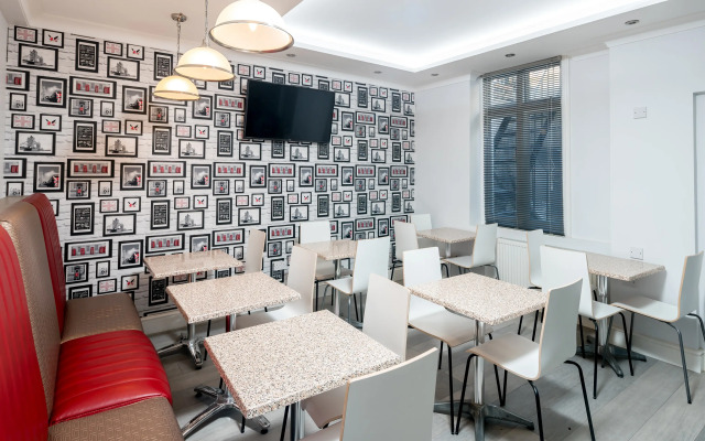 OYO Bakers Hotel London Victoria