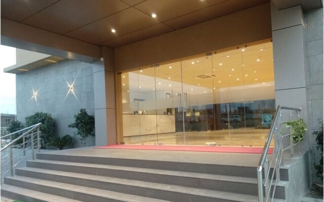 Oaktree Hotel