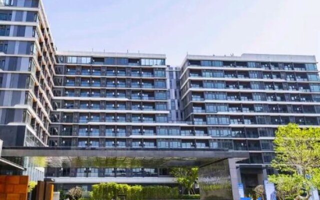 Baichen Executive Apartment (Shenzhen International Convention and Exhibition Center)