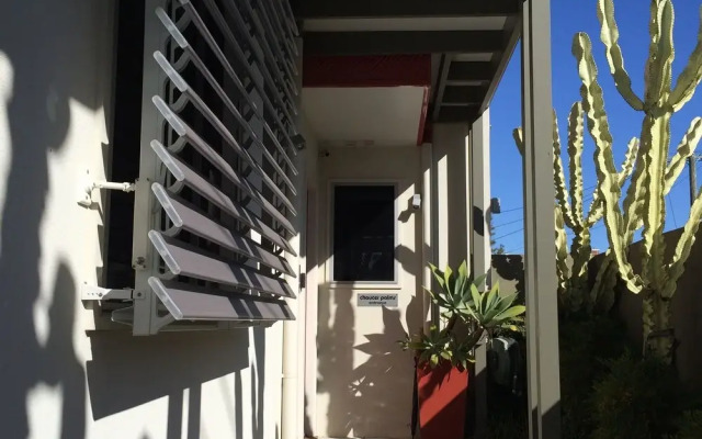 Chaucer Palms Boutique Bed & Breakfast