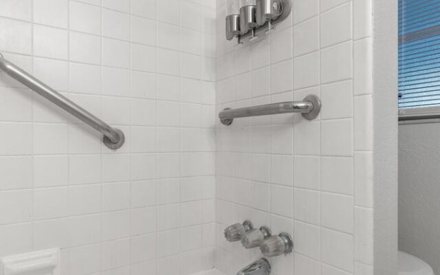 11350 Central Oasis 4BR Pool Home