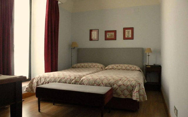 Hotel Posada de Valdezufre