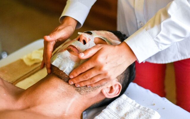 Kapari Natural Lodge & Spa