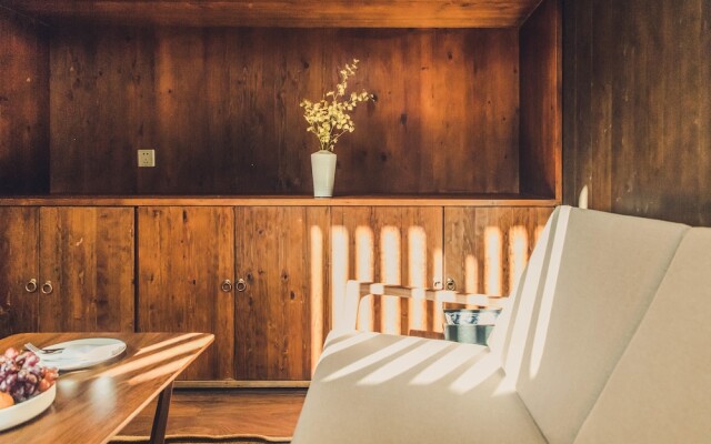 Tsingpu Tulou Retreat
