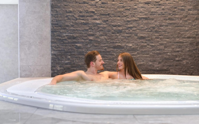 R hotel experiences