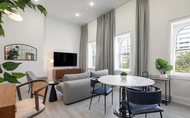 Sosuite at French Quarters - Rittenhouse Square