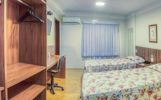 JR Hotel