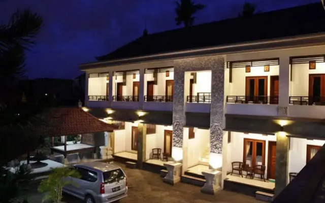Puri Jayaraja Guest House