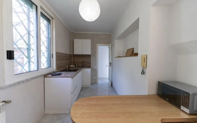Via Annibale Caccavello 10 Primo Piano(No Front Desk Please Contact The Property 5 Days In Advance)