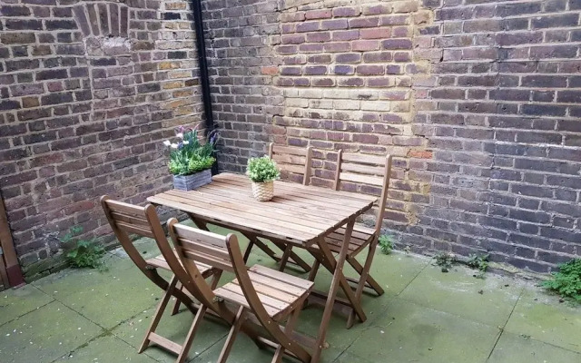 2 Bed Penthouse Style House in Camden Town