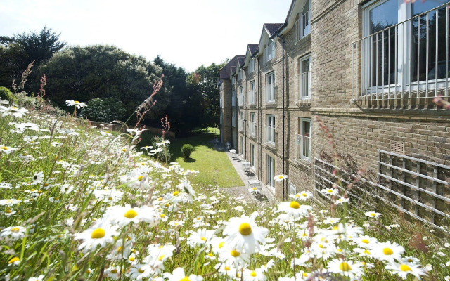 The Broadway Park Hotel