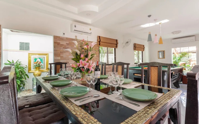Pattaya Holiday House