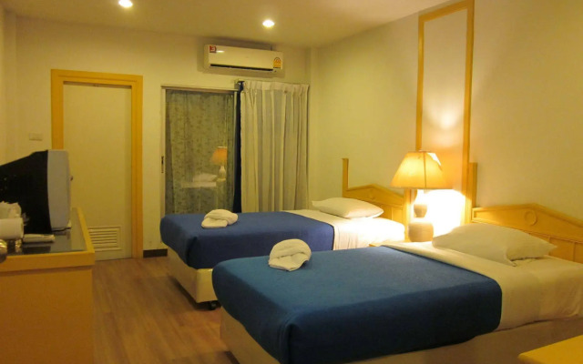 Deeden Pattaya Resort