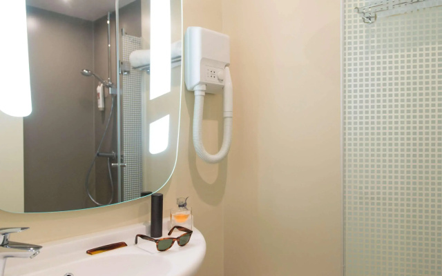 ibis Wavre Brussels East