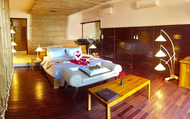 Kupu Kupu Phangan Beach Villas & Spa