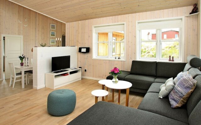 Stunning Holiday Home in Løkken With Jacuzzi