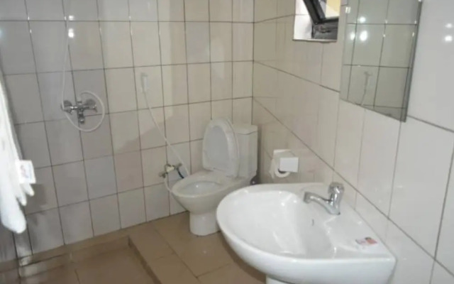 Kanyinya Hills Hotel