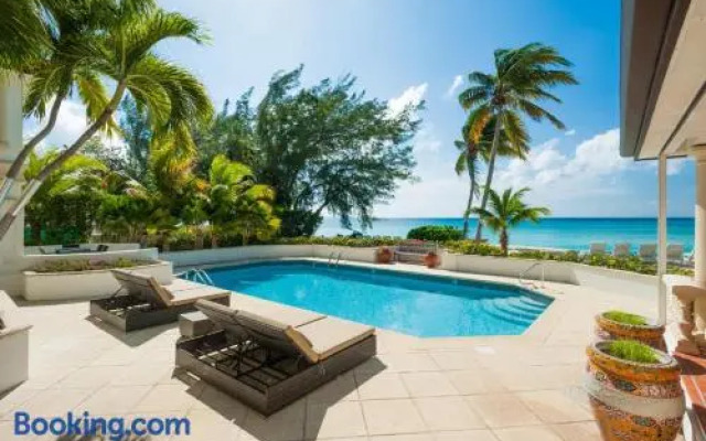 Coconut Walk by Grand Cayman Villas & Condos