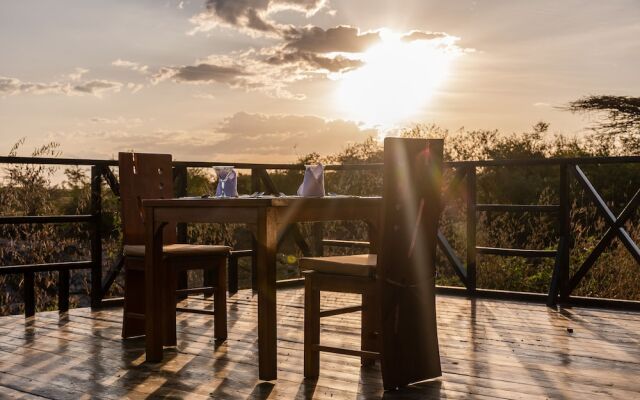 Mtito Safari Camp