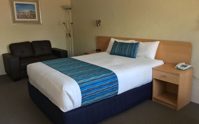 Edward Parry Motel & Apartments