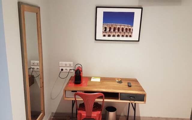 Logis Hotel Yseria - Historical Center