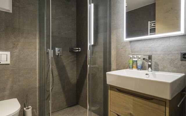 Apartment in Chalet Pizzo Fiamma