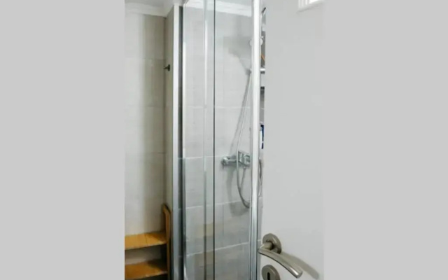 Newly Renovated Athenian Apt