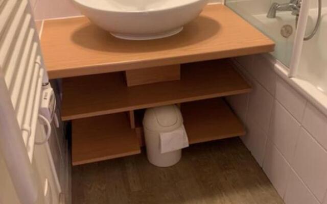 Nice Studio with Mountain View