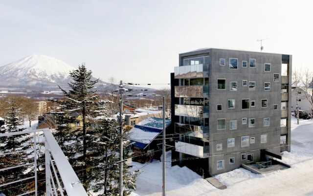Kira Kira Suites by H2 Life