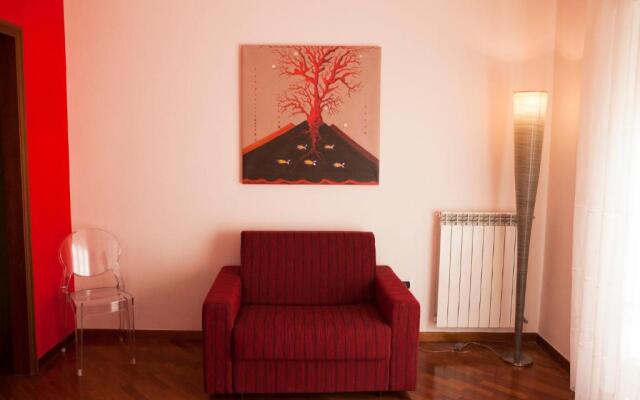 Isa Guest Rooms