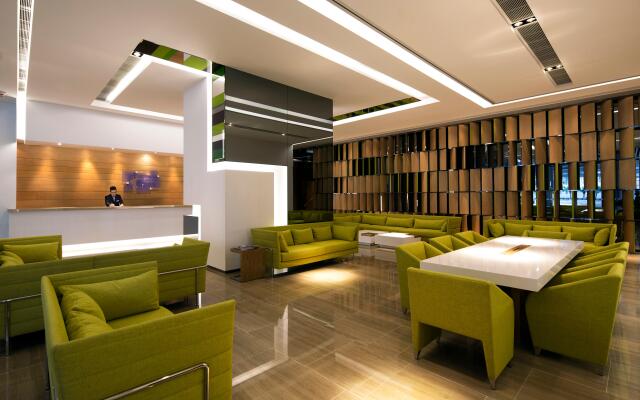 Holiday Inn Express Kowloon East
