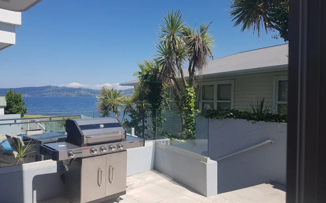 Waimahana Apartment 5