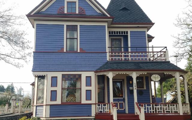 The Marie Bed and Breakfast