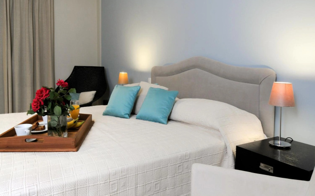 Athena Hotel