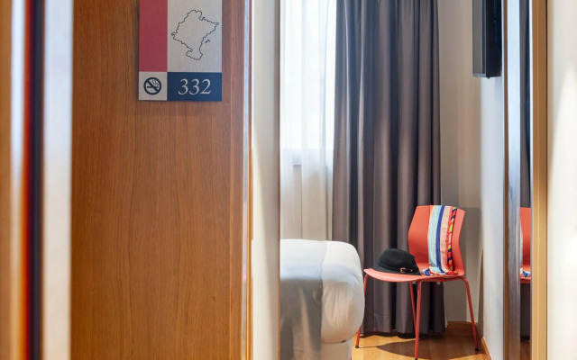 ibis Styles Pamplona Noain
