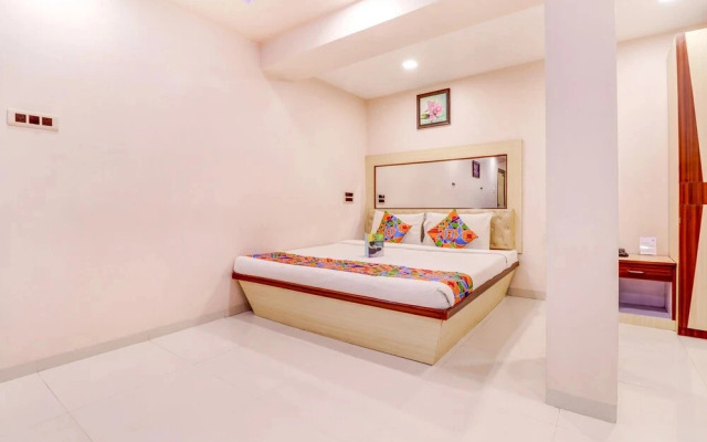 Crystal Court Inn by Fabhotels