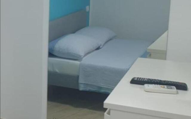 Studio flat in the center of the city