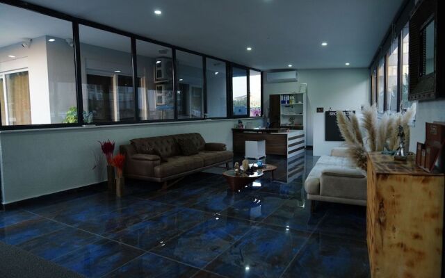 Lara Boutique Hotel