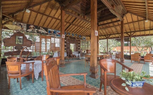 Wisma Green Maribaya Lembang by RedDoorz