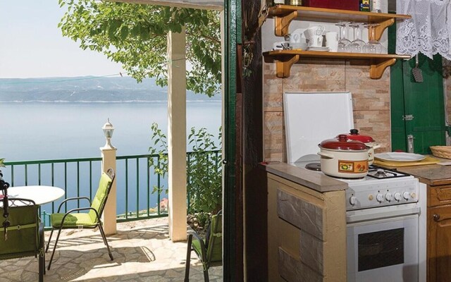 Nice Home in Celina With 3 Bedrooms, Internet and Outdoor Swimming Pool