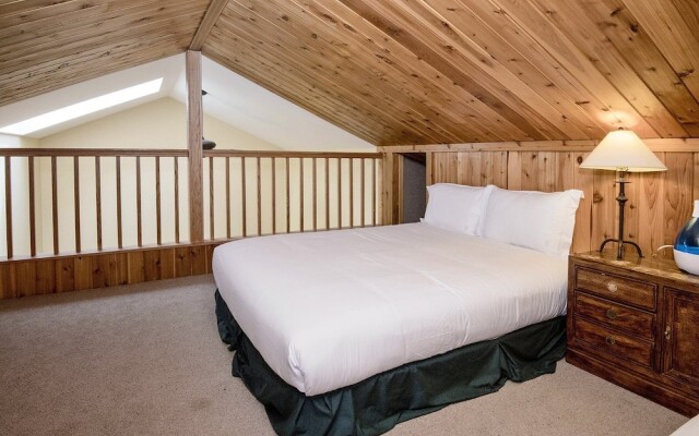 Golf Terrace Townhome 25