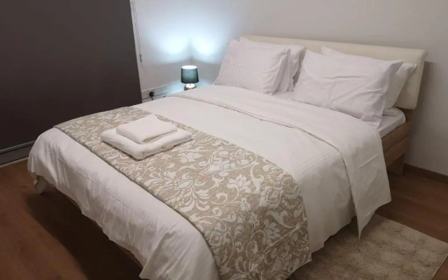 KALIDONIA RESIDENCE Suite Nicosia , Spacious 2 BR suite with office