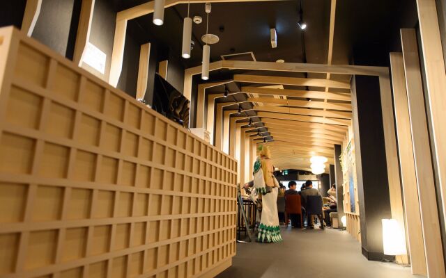 Namba Guesthouse HIVE - Hostel