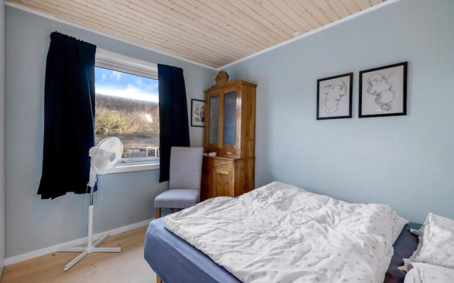 4 Star Holiday Home in Lokken