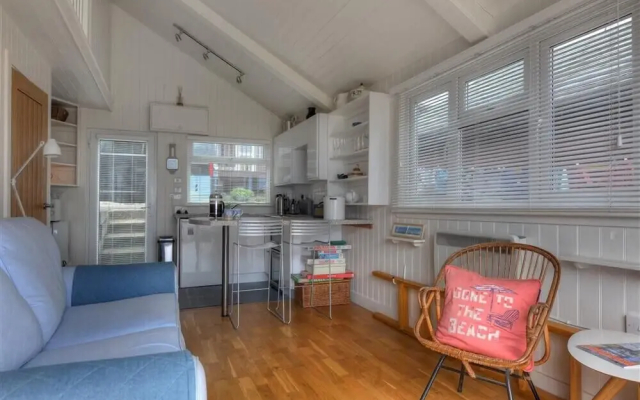 8 Bowling Green Chalets