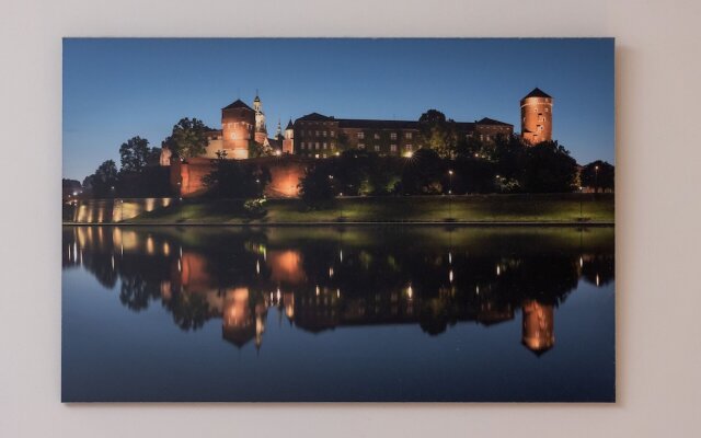 Daszyńskiego Apartment Cracow by Renters